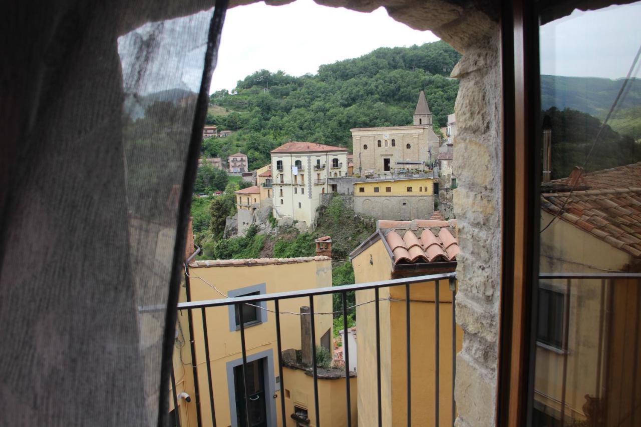 Casa Vacanze Sud E Magia Кастелмецано Екстериор снимка