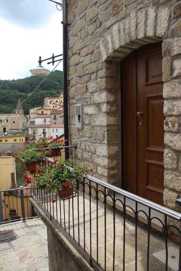 Casa Vacanze Sud E Magia Кастелмецано Екстериор снимка