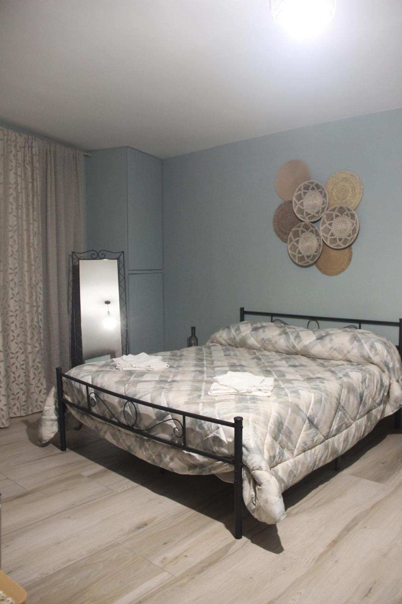 Casa Vacanze Sud E Magia Кастелмецано Екстериор снимка